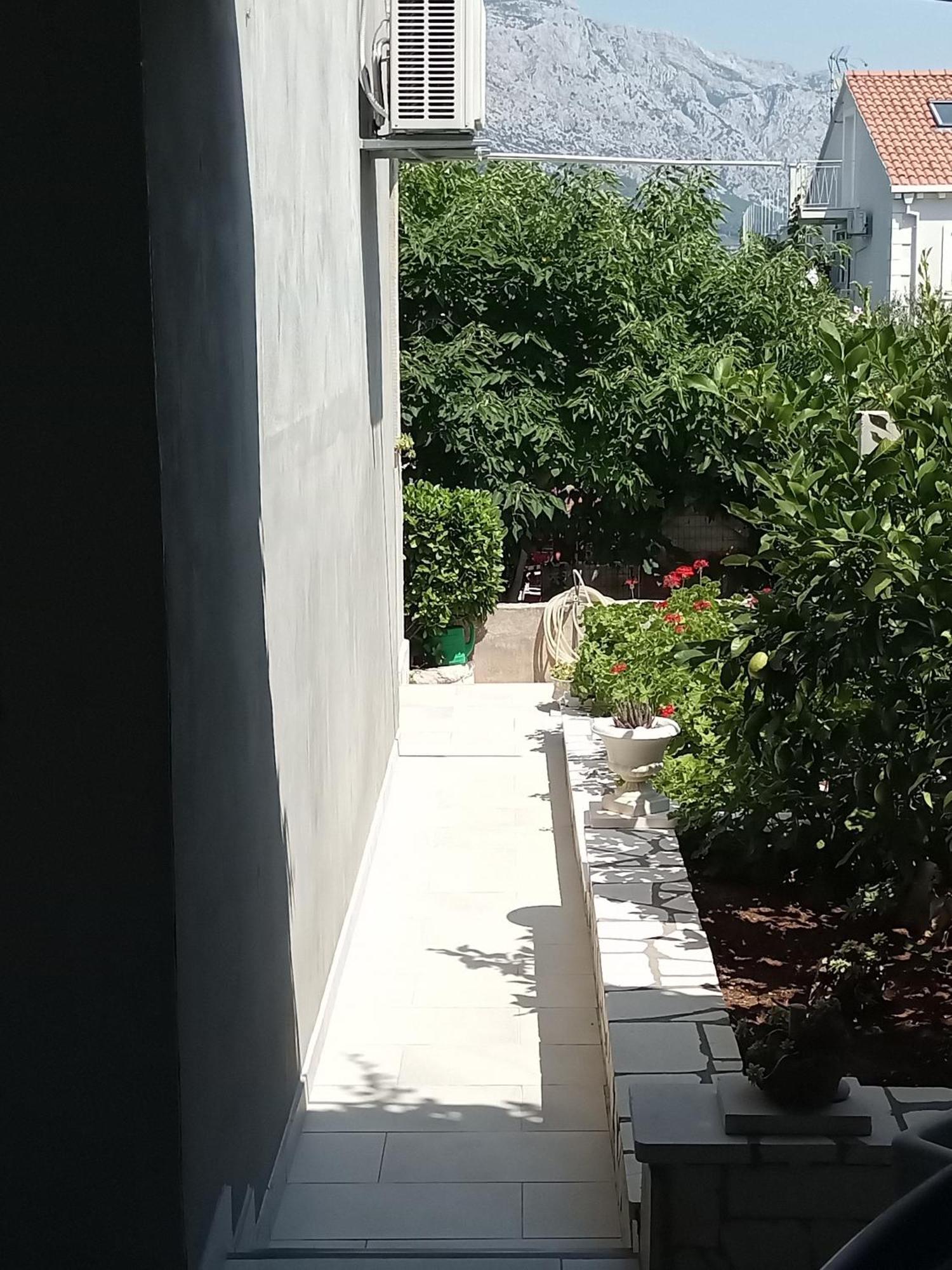 Jagoda Apartman Zrnovo Buitenkant foto